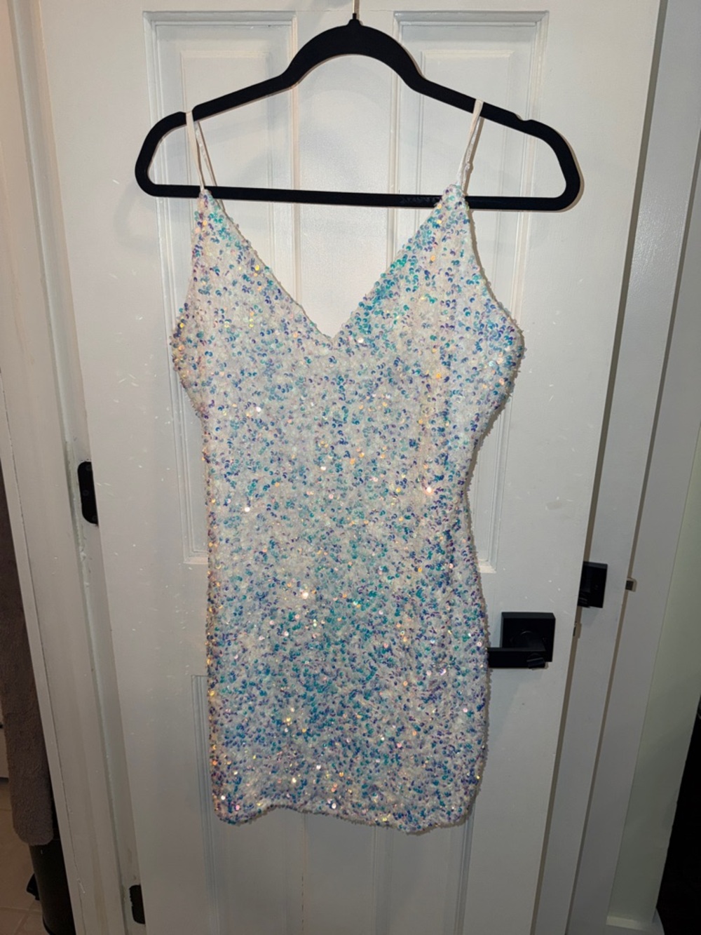 Windsor Iridescent Sequin V-Neck Mini Dress - White Blue